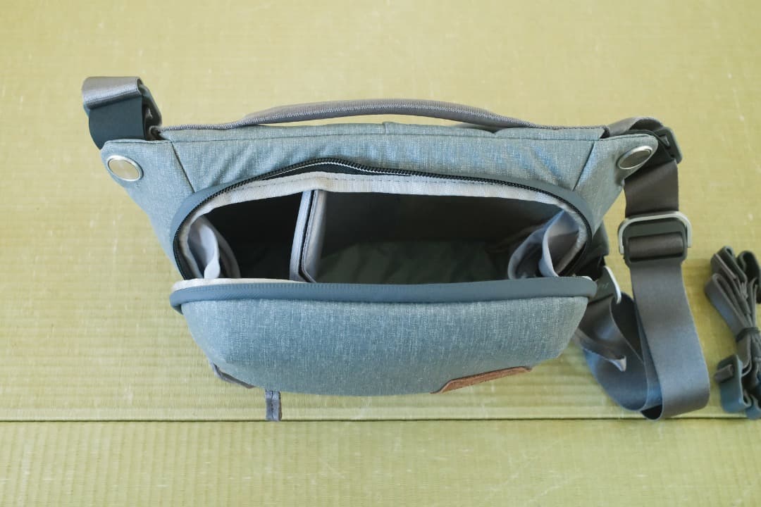 ピークデザイン エブリデイ スリング アッシュ　3L Peak Design