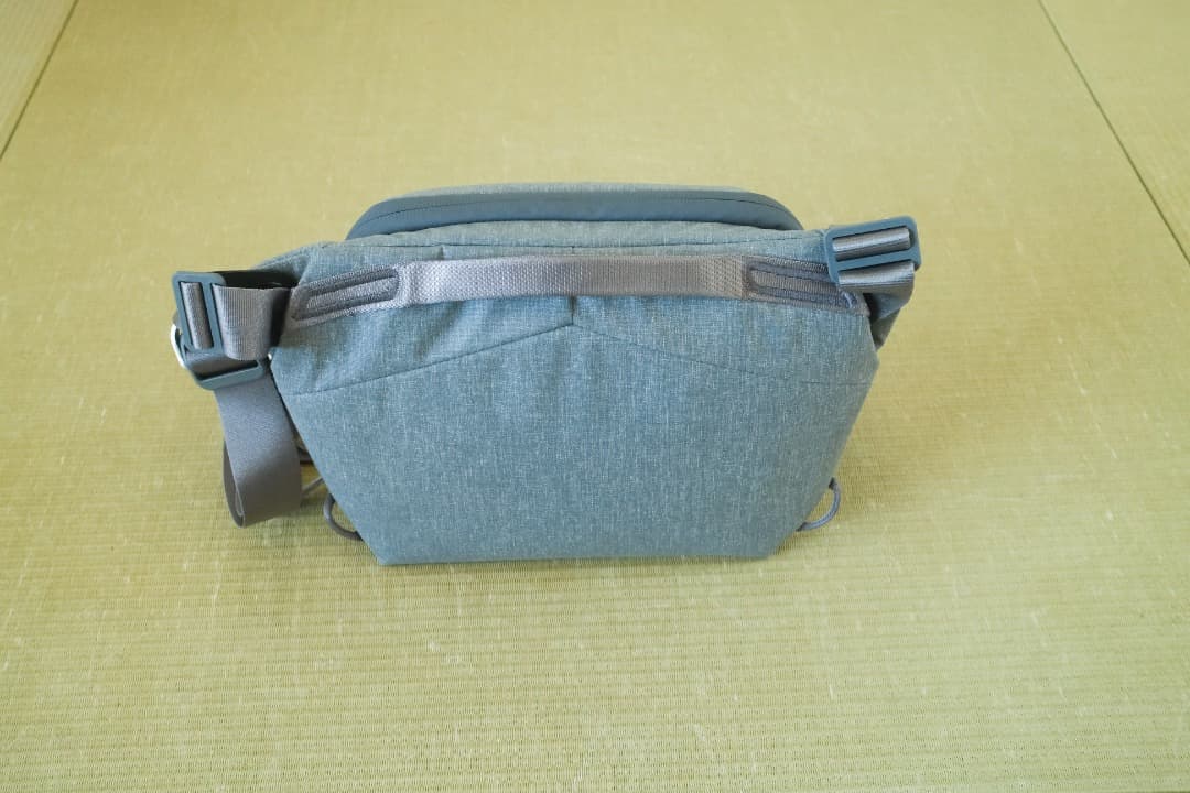ピークデザイン エブリデイ スリング アッシュ　3L Peak Design