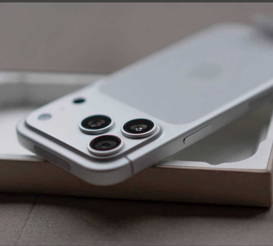 新品★SIMフリー iPhone 17 Pro 1TB シルバー