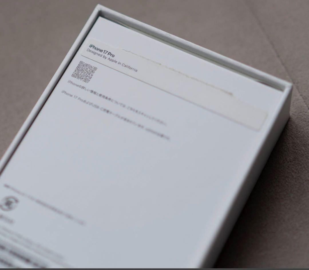 新品★SIMフリー iPhone 17 Pro 1TB シルバー