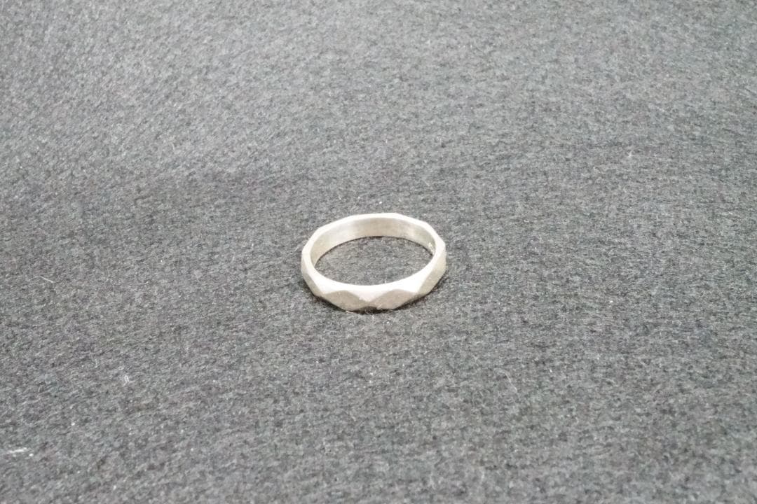 【シルバーアクセサリー】Sv925 すりだしリング