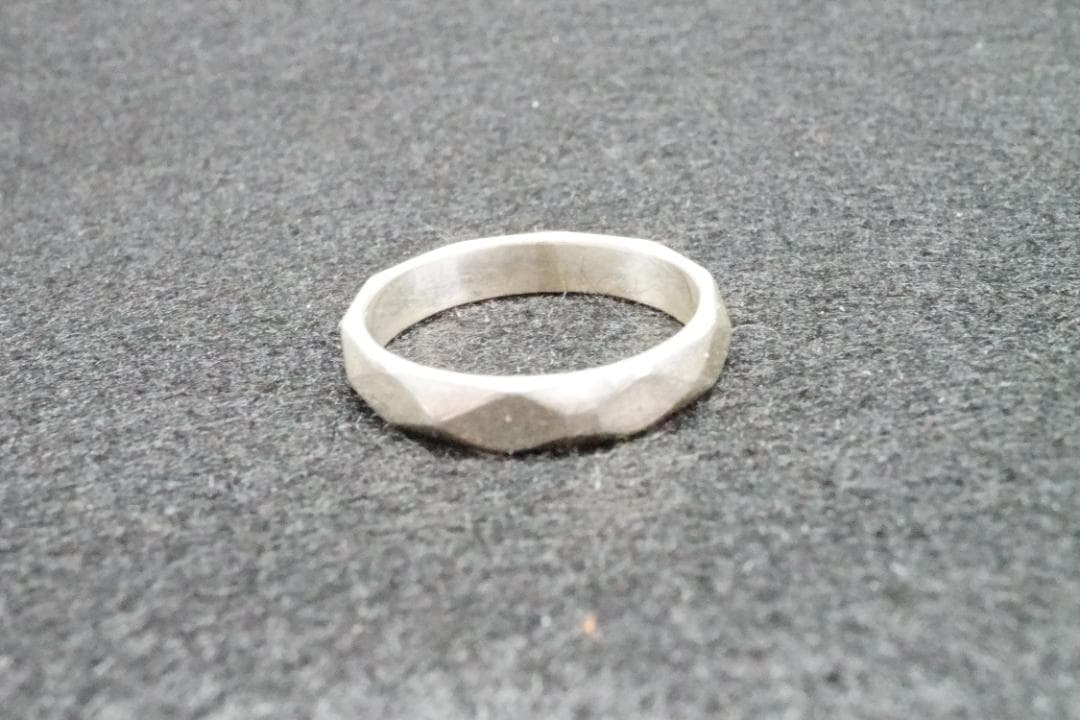【シルバーアクセサリー】Sv925 すりだしリング