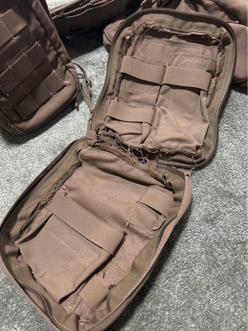 米軍放出品　ベルトキット　ポーチ　Mサイズ