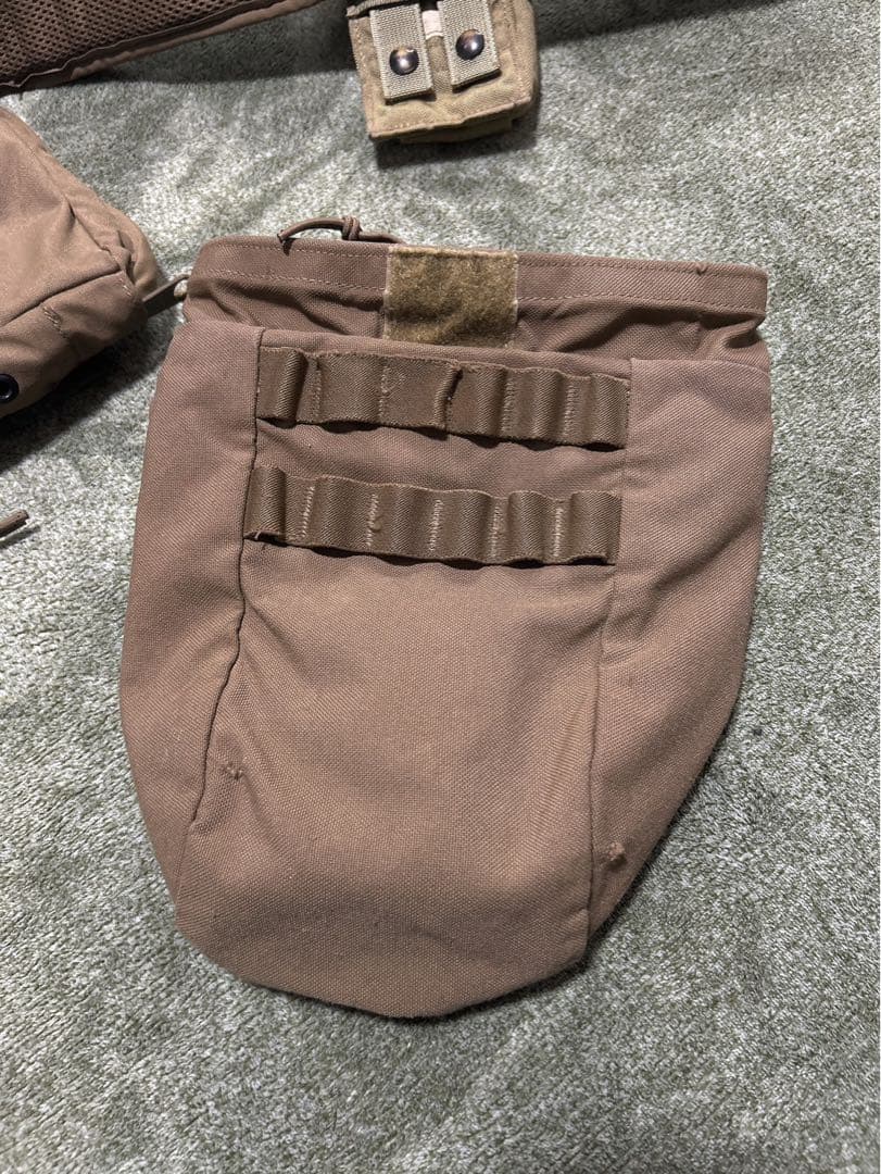 米軍放出品　ベルトキット　ポーチ　Mサイズ