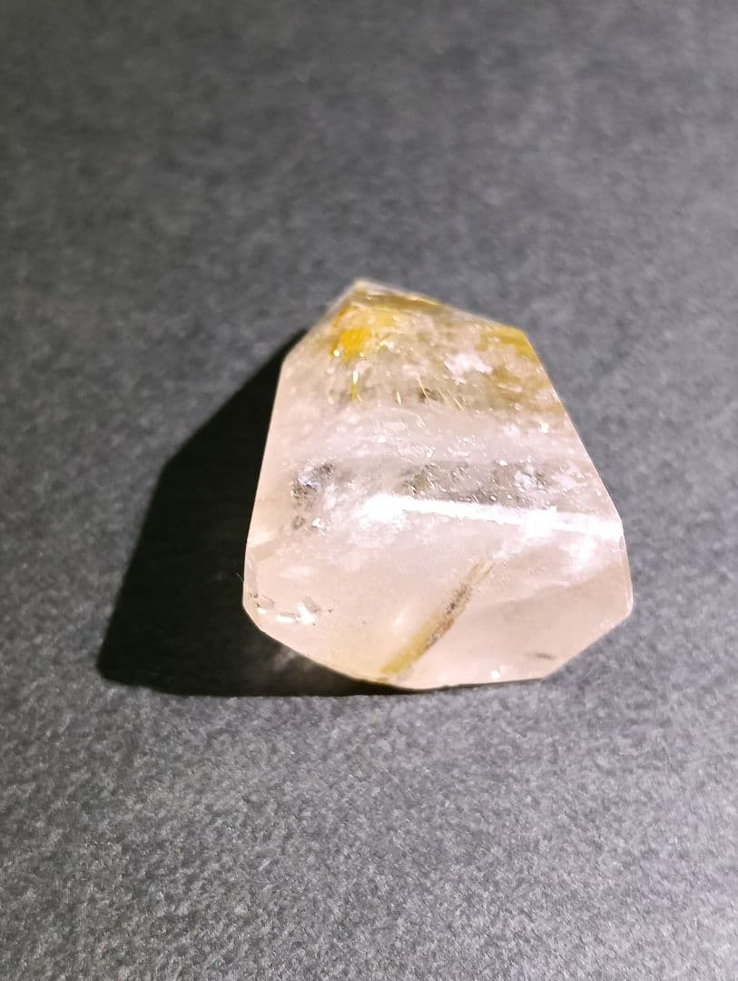 タイチンルチルクォーツポイント