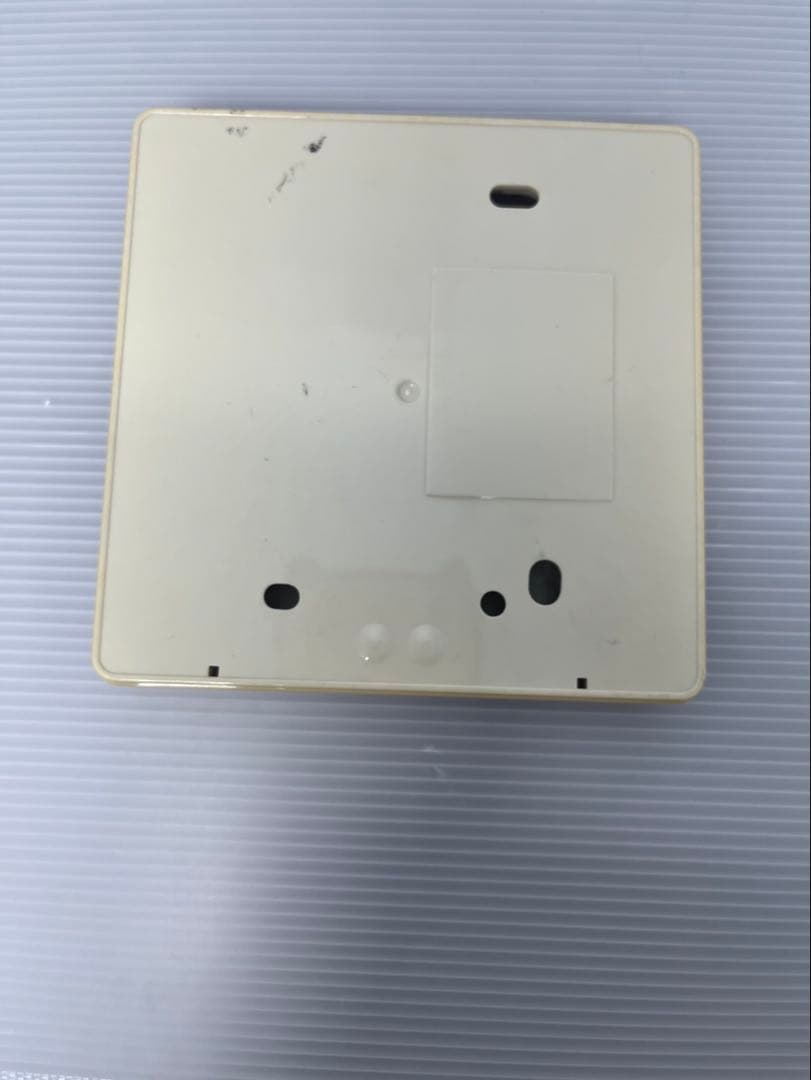 ㉔DAIKIN エアコン用リモコン