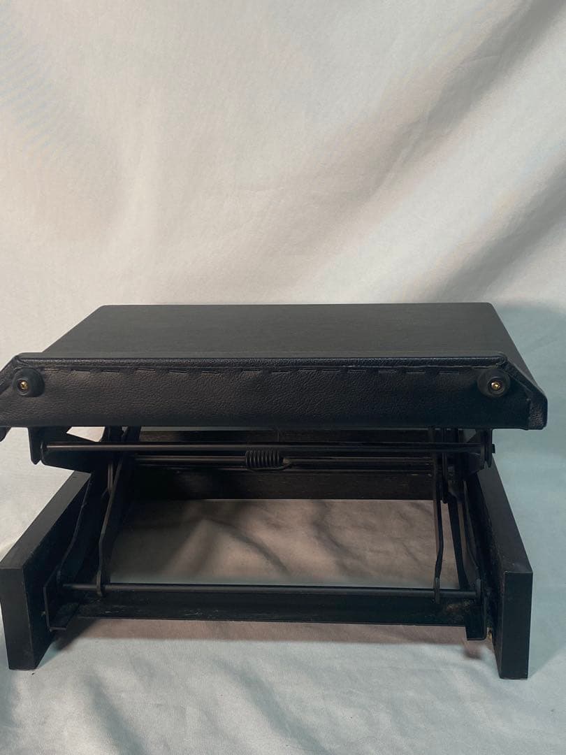 2787❣️ ピアノ 足台 補助台 甲南 UP-S ワンタッチ 8段階　日本製