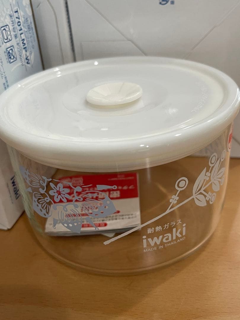 ちょんちょん様　イワキ耐熱ガラス密封パック　花柄500ml 6個セットグランドフ
