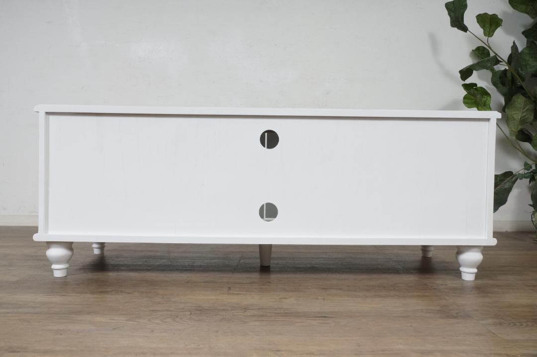 ヨーロピアン調　アンティーク風　テレビラック　テレビ台　テレビボード