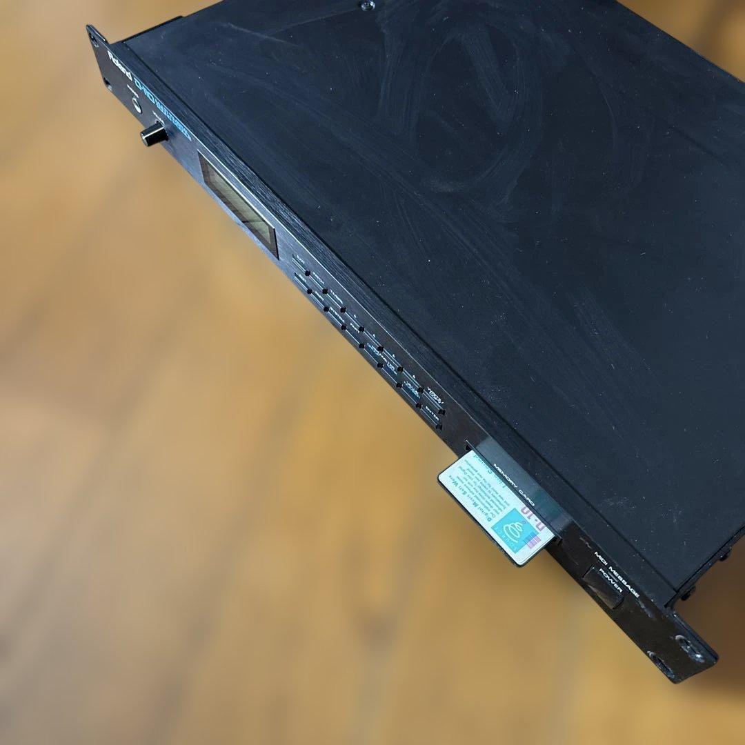 D-110 マルチティンバー音源モジュール