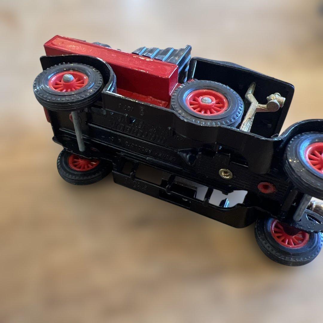 英国Lipton's Teaトラックとミニカーセット6セット