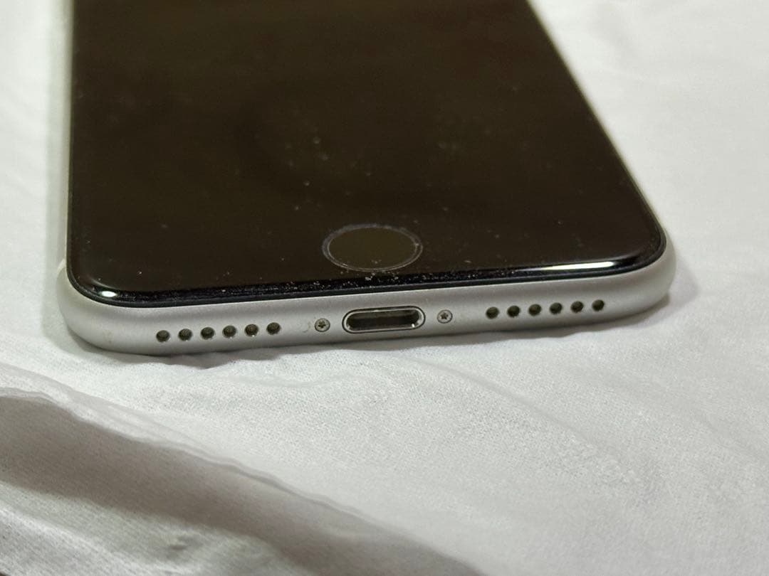 Apple iPhoneSE2 256GB ホワイト docomo