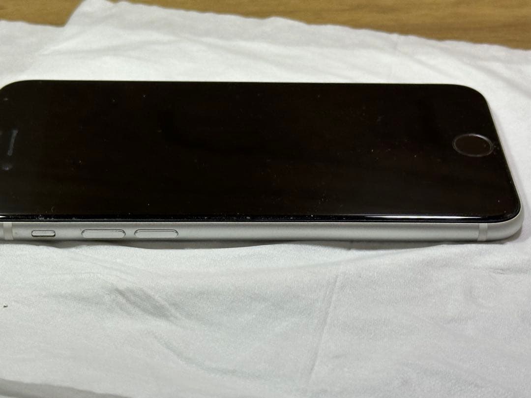 Apple iPhoneSE2 256GB ホワイト docomo