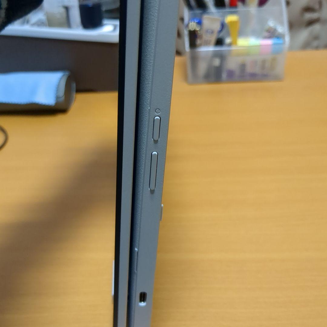 ASUS CM1400FX 8GBメモリタッチパネル回転式