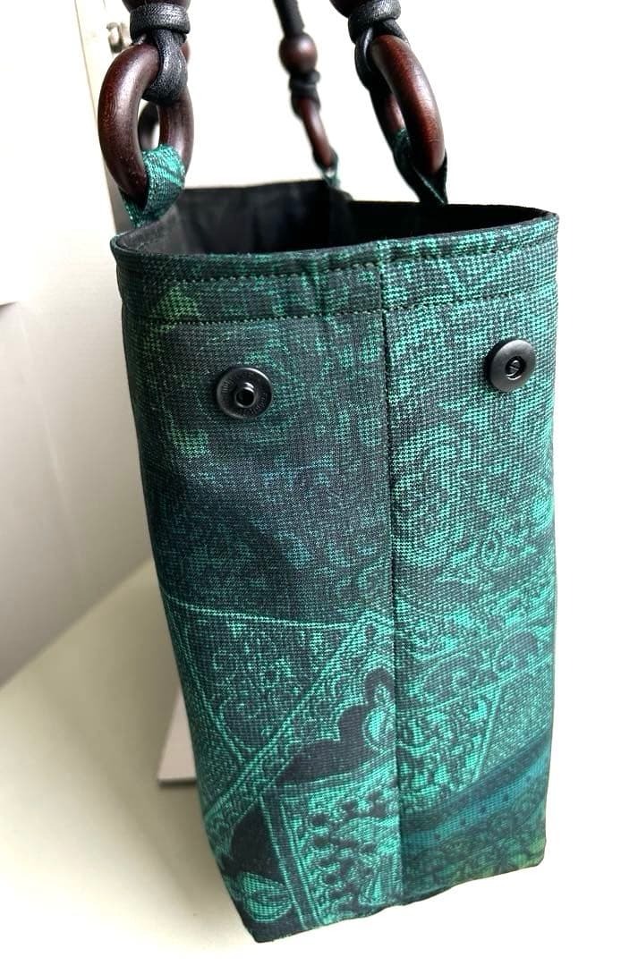大島紬グリーントートバッグ　ブラック帯
