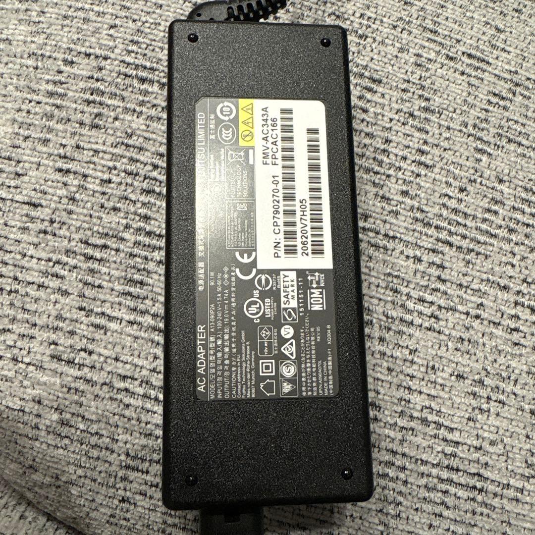 ノートパソコン LIFEBOOK AH43/E1