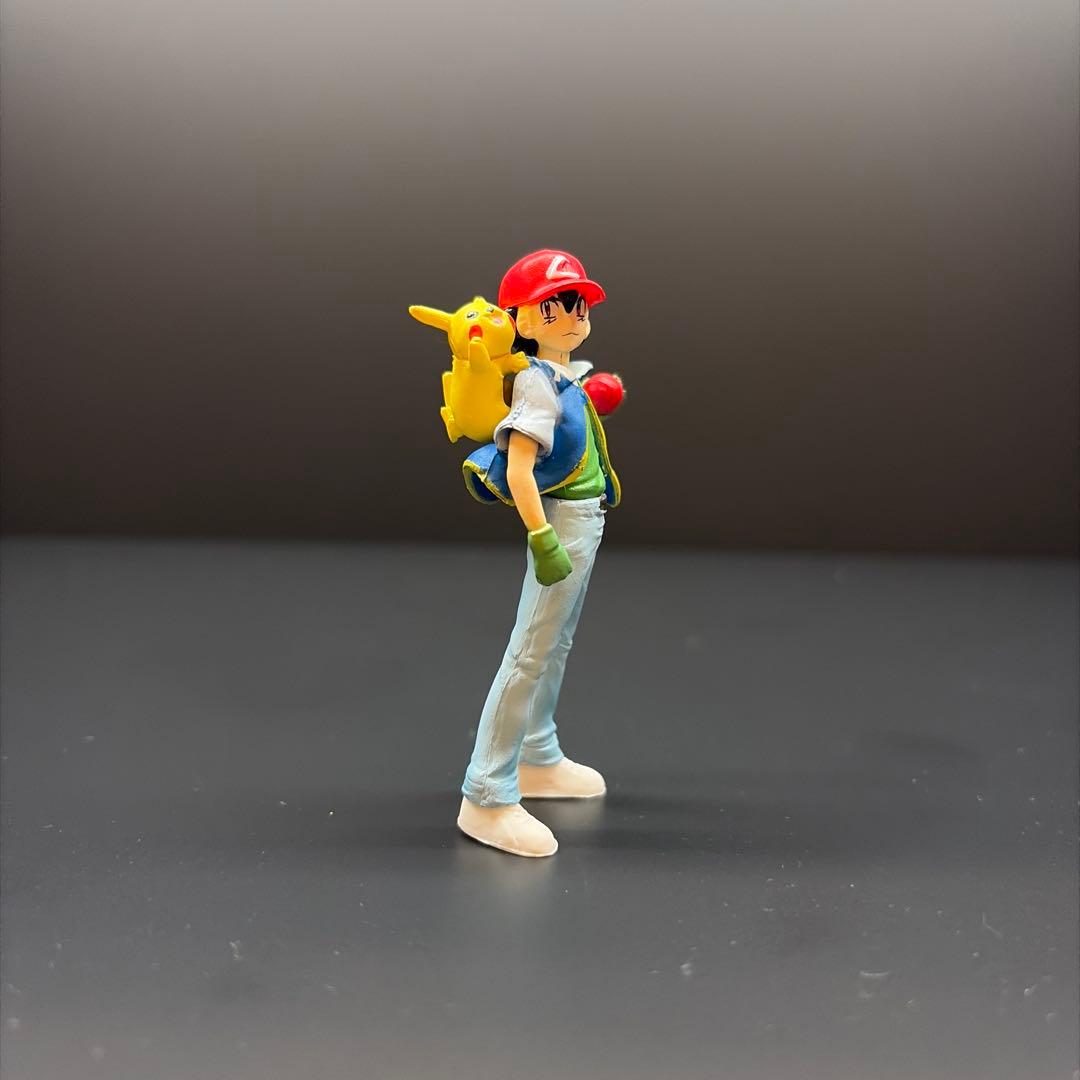 サトシ フィギュア ピカチュウ付き　ポケモンスケールワールド海外　1/20