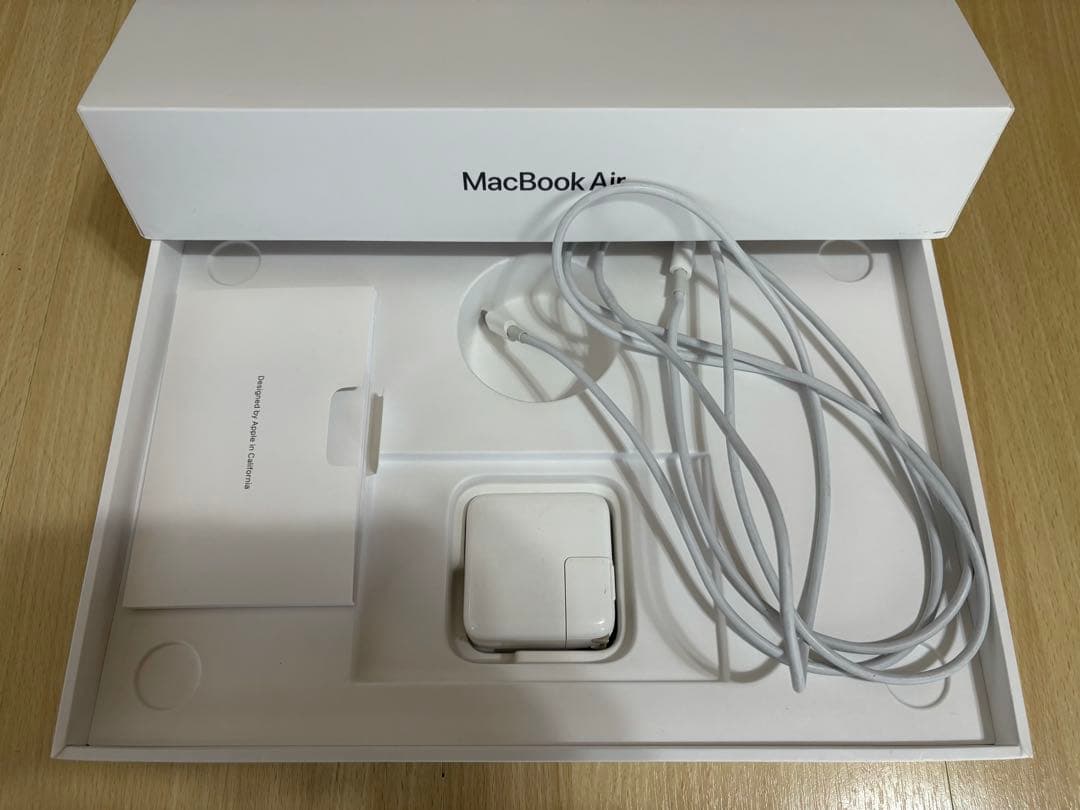 Apple MacBook air 13-inch 2020 スペースグレー