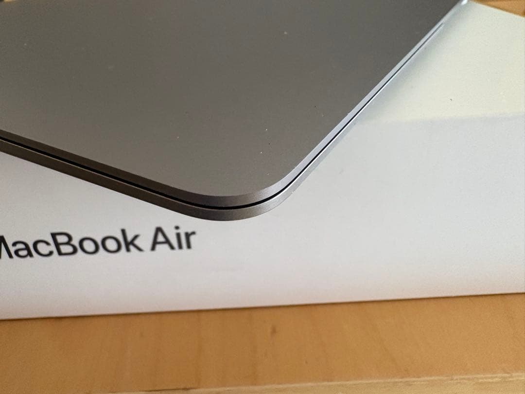 Apple MacBook air 13-inch 2020 スペースグレー