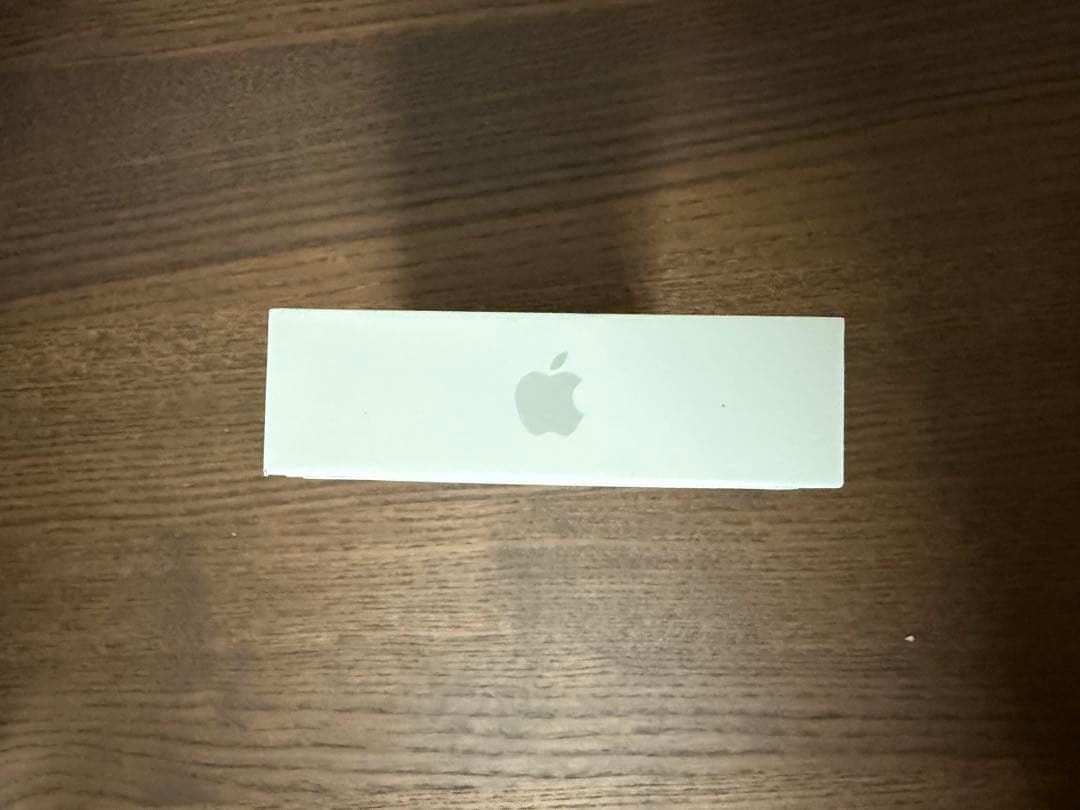 【ほぼ未使用】iPhone 16e 256GB