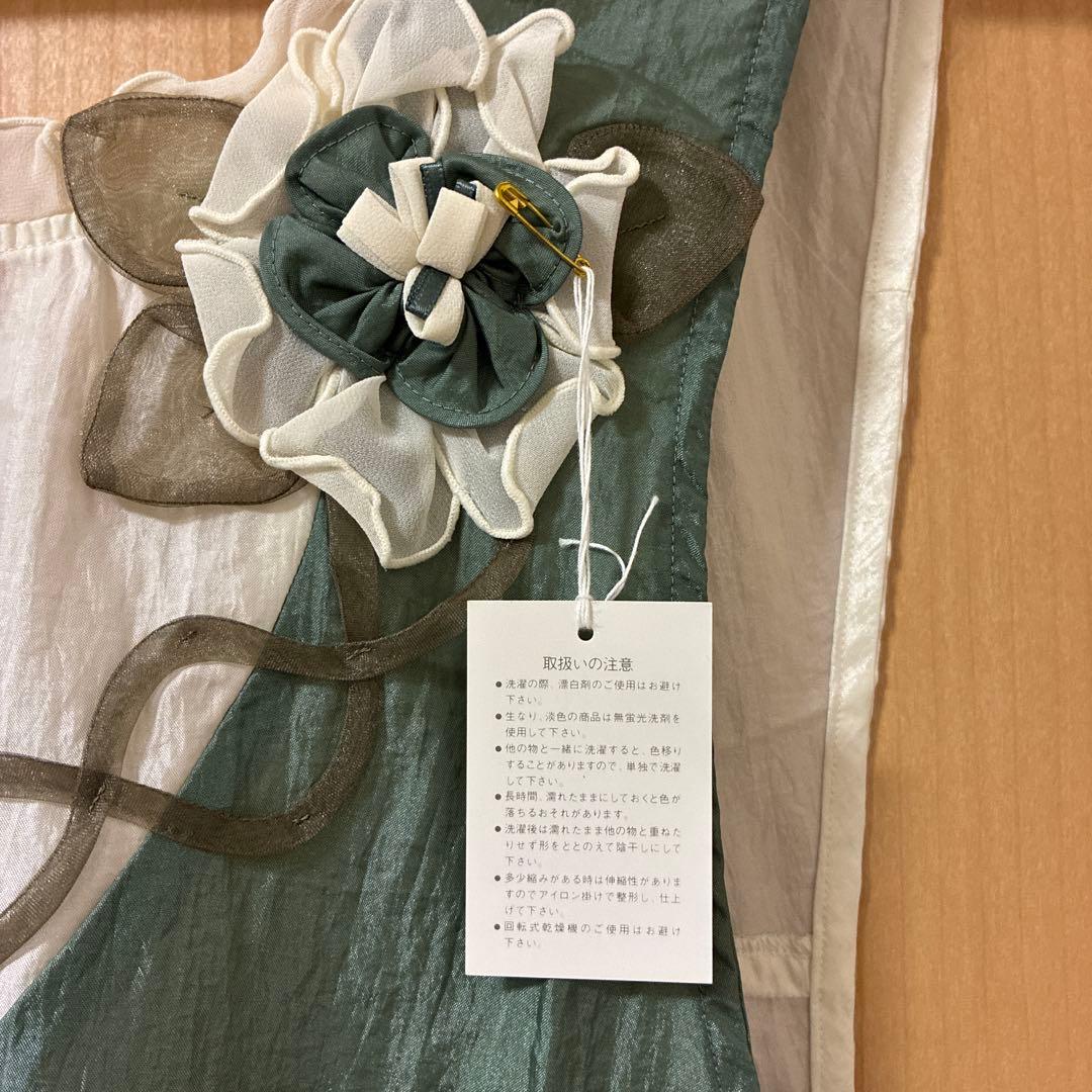 ツートンカラー フラワーアクセント エプロン