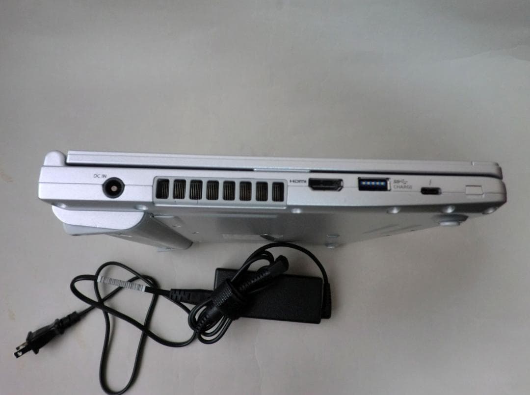 Panasonc 中古ノート i5 16GB SSD256GB Office 付