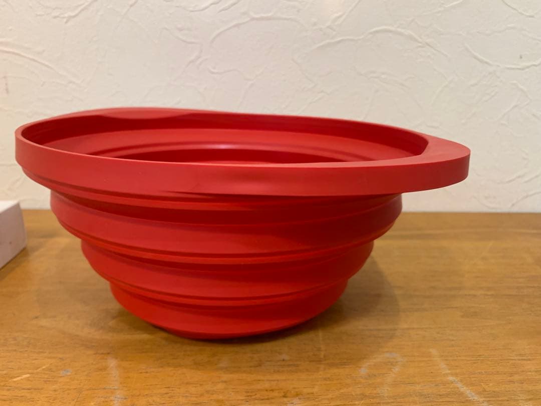 N0107-03★normann 折りたたみ式シリコンボウル 水切り 赤黄黒3点