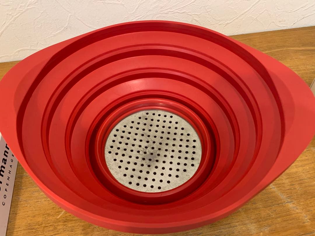 N0107-03★normann 折りたたみ式シリコンボウル 水切り 赤黄黒3点