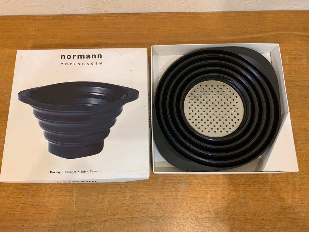 N0107-03★normann 折りたたみ式シリコンボウル 水切り 赤黄黒3点