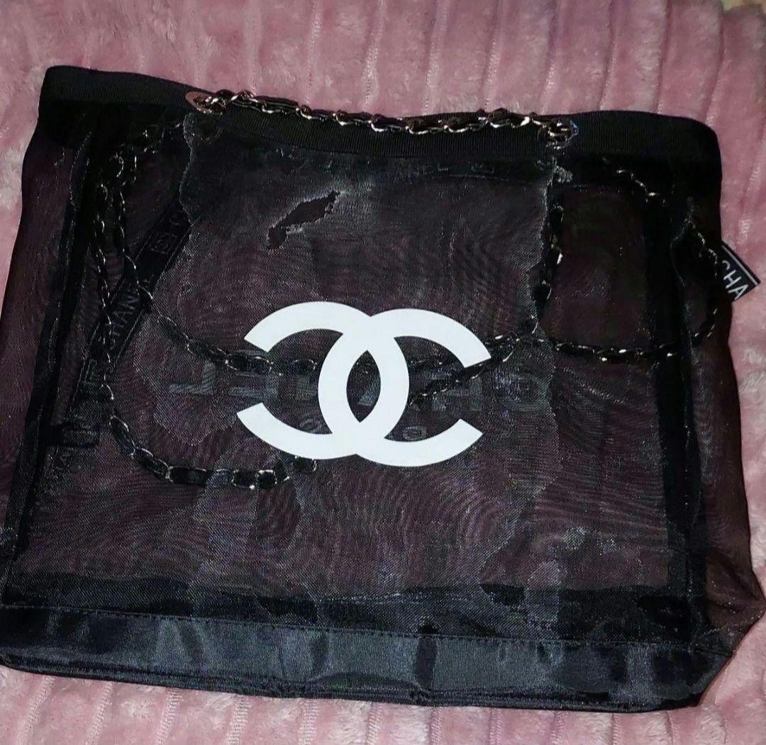 シャネル　バックとポーチ　二点セット　ノベルティ