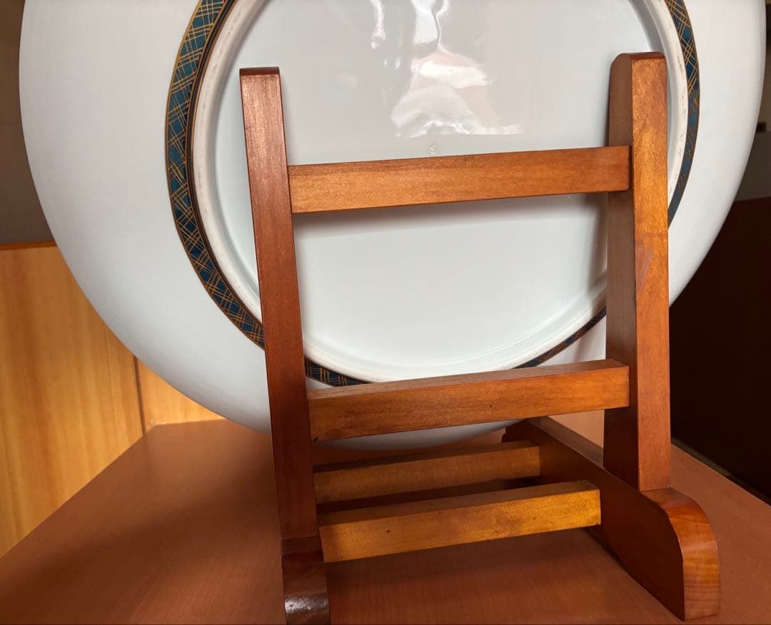 隆泉作　直径60cm 飾り皿　特大絵皿　お皿立て付き