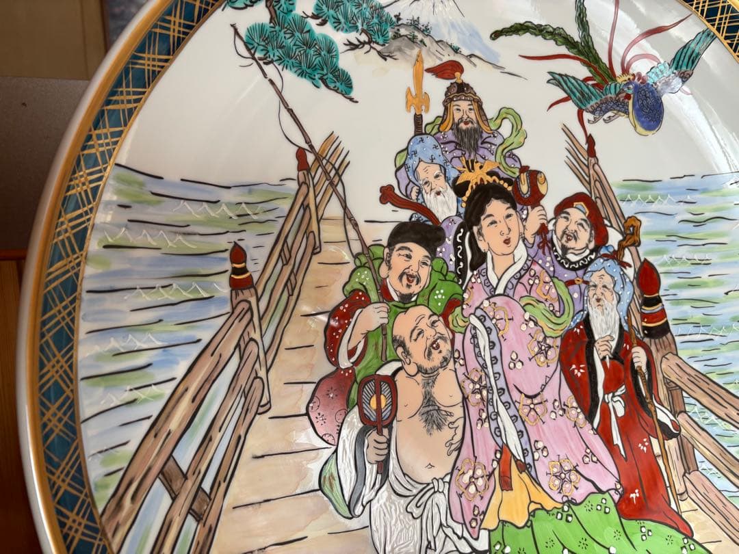 隆泉作　直径60cm 飾り皿　特大絵皿　お皿立て付き