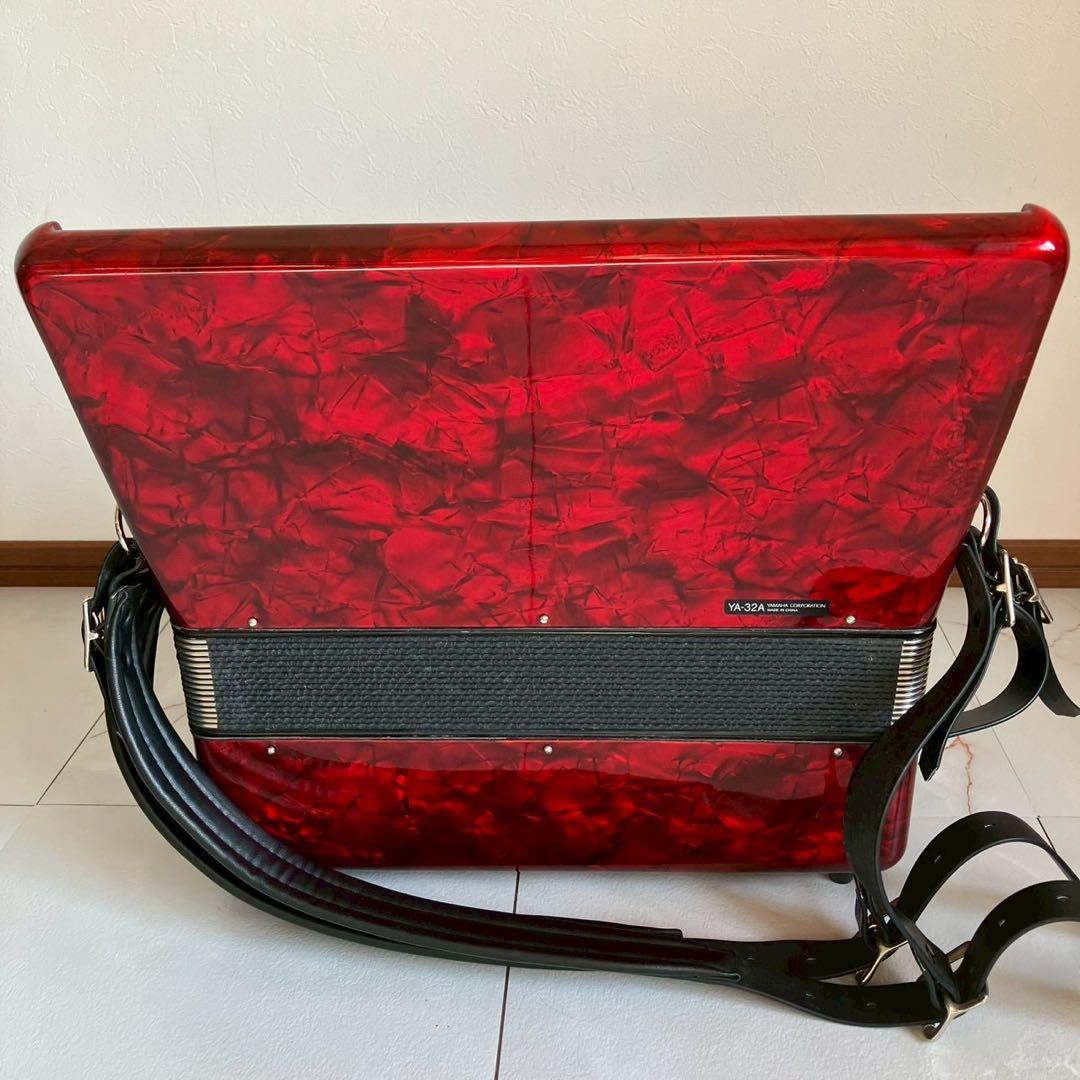 （美品） YAMAHA YA-32A アコーディオン 32ベース 32鍵盤
