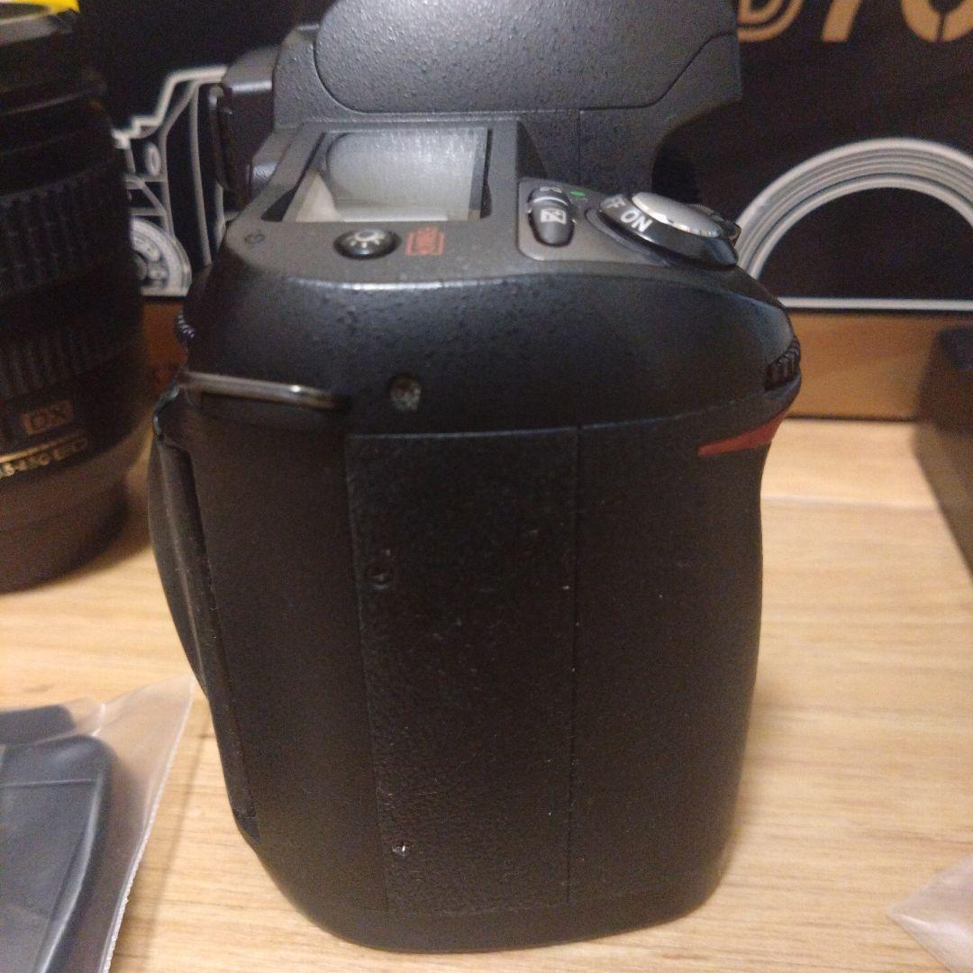 しげさん専用　Nikon D70 Kit デジタル一眼レフ 開閉式液晶カバー付き