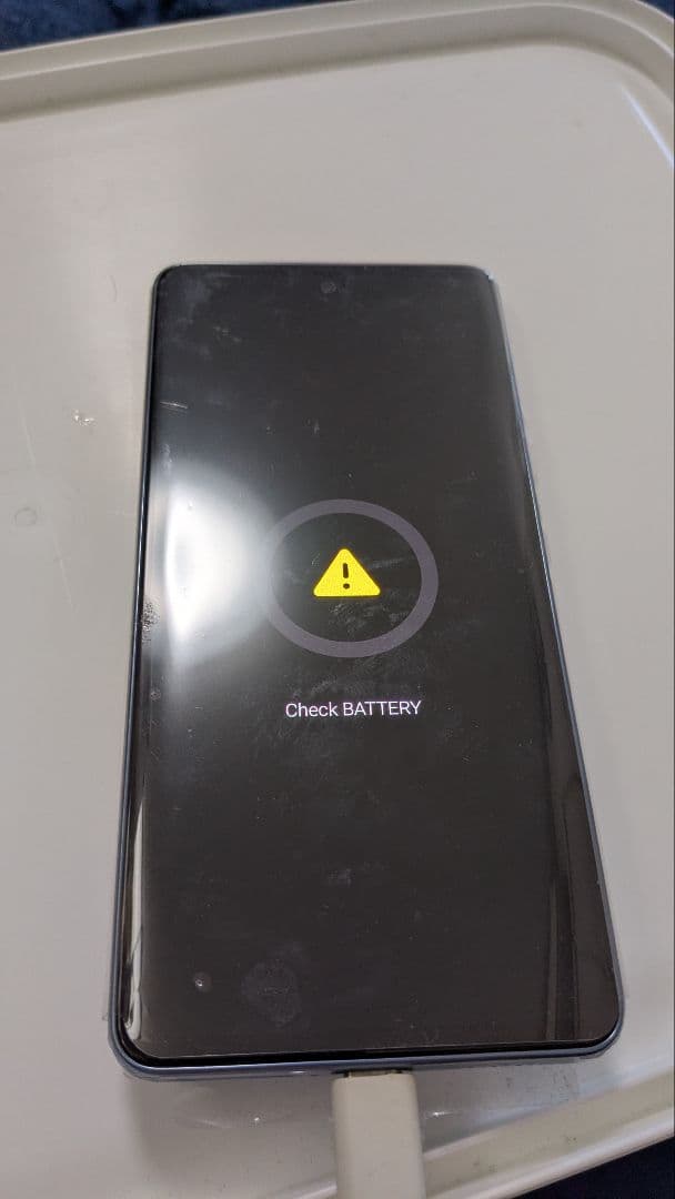 [ジャンク]Galaxy A53 5G SC-53C 128GB電源入らず過放電