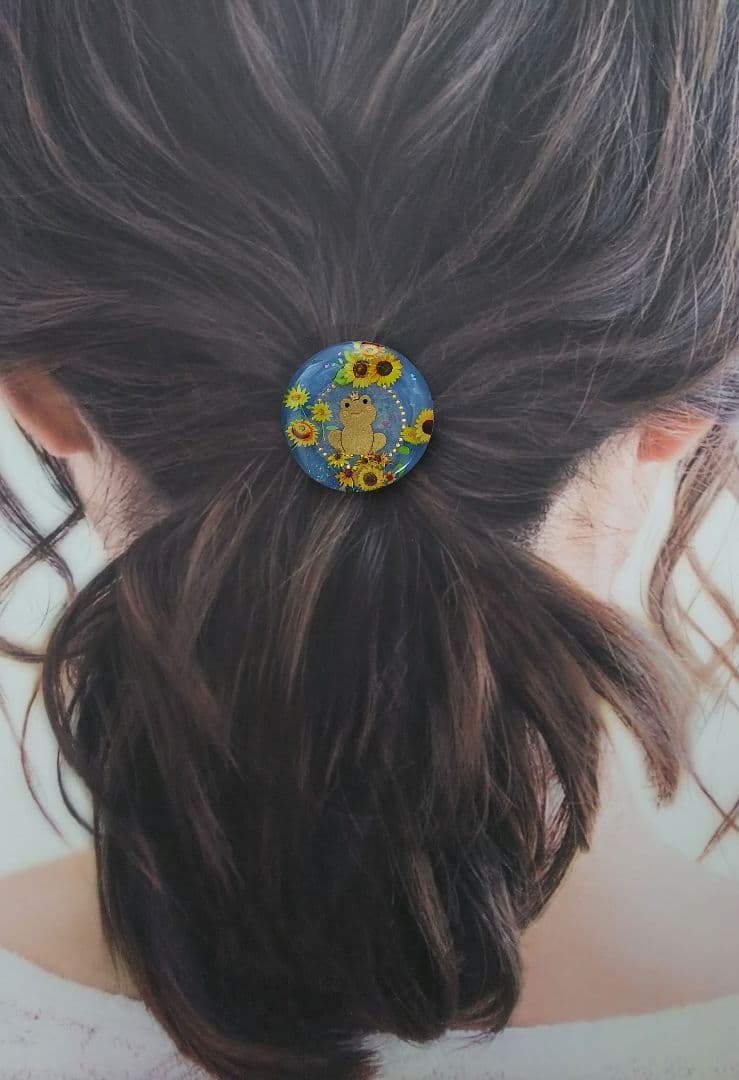 カエルさんとひまわり ラウンドレジンヘアゴム