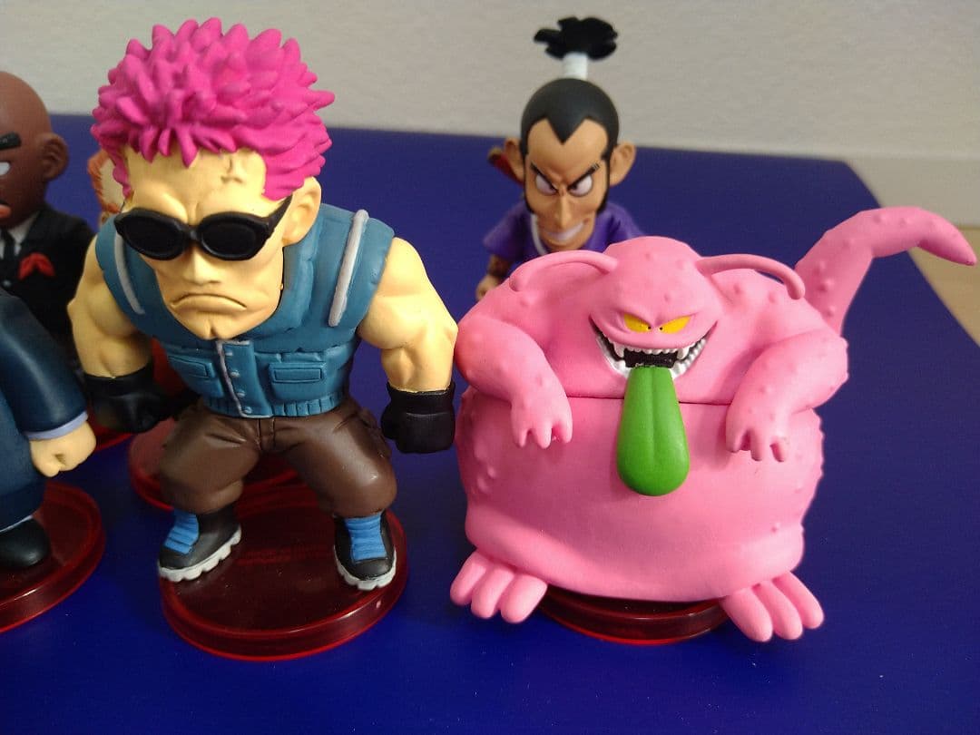 ドラゴンボール コレクタブル フィギュア レッドリボン 8体 1体ダボ折れあり