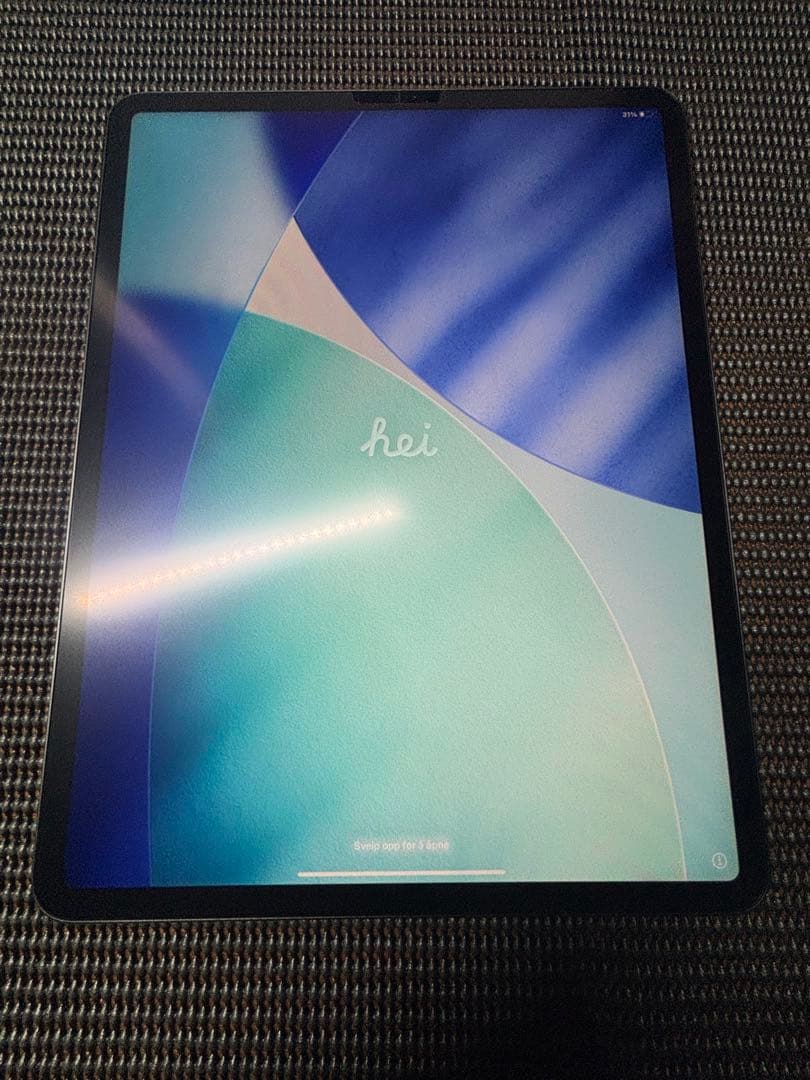 Apple iPad Pro 12.9インチ　第四世代　バッテリー96% 即発
