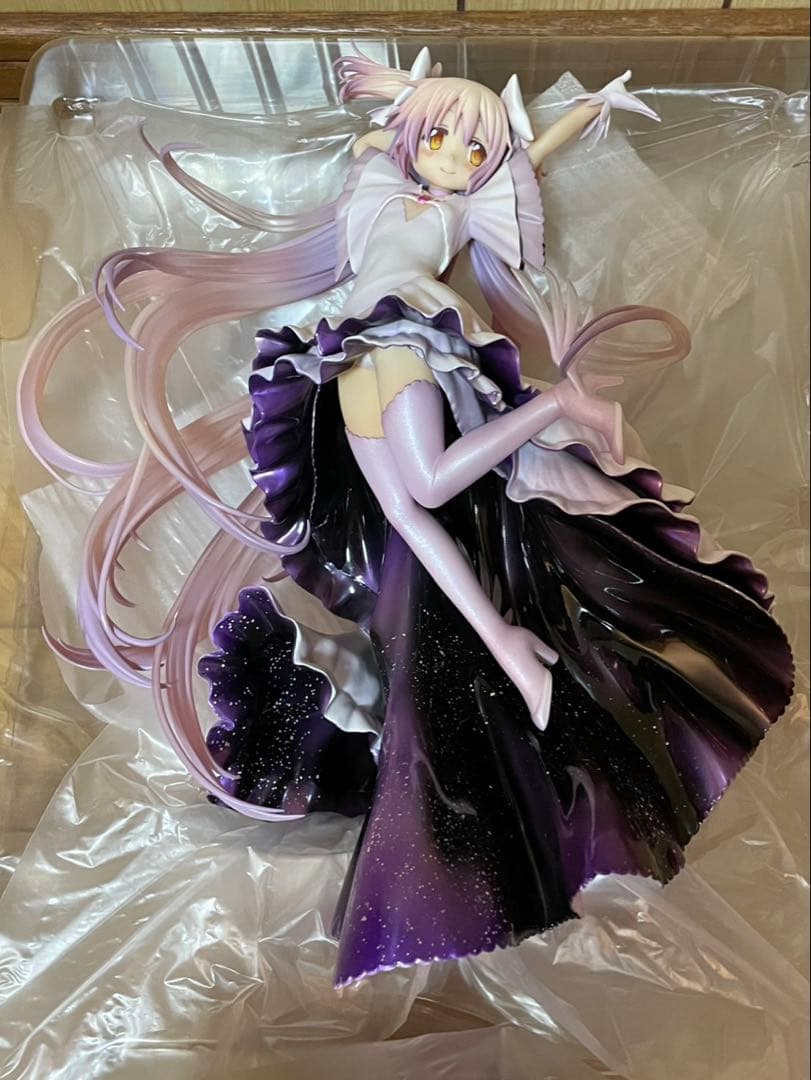 魔法少女まどかマギカ フィギュア アニプレックス　1/8スケール　2体セット