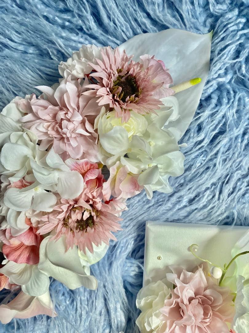 ニューボーンフォト　命名書　セルフフォト　yuuブーケ　アーティシャルフラワー