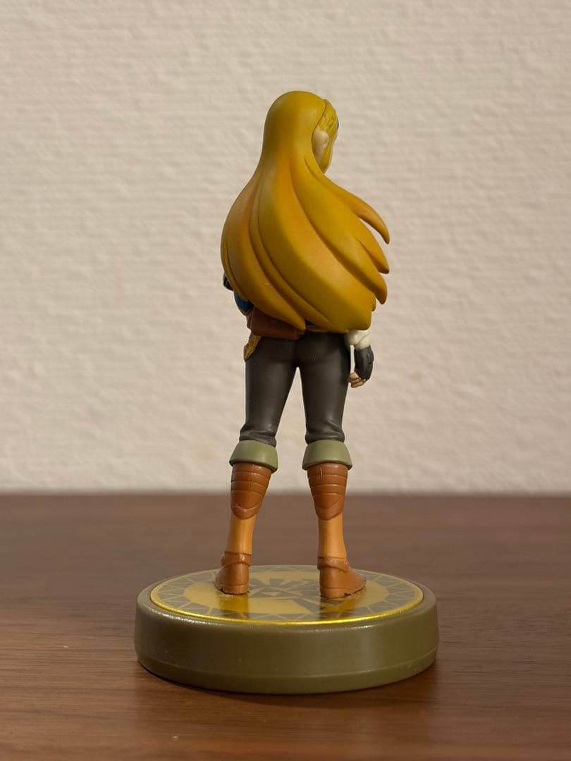 amiiboゼルダの伝説リンク、馬リンク ウルフリンク&ミドナ、ゼルダ4体セット