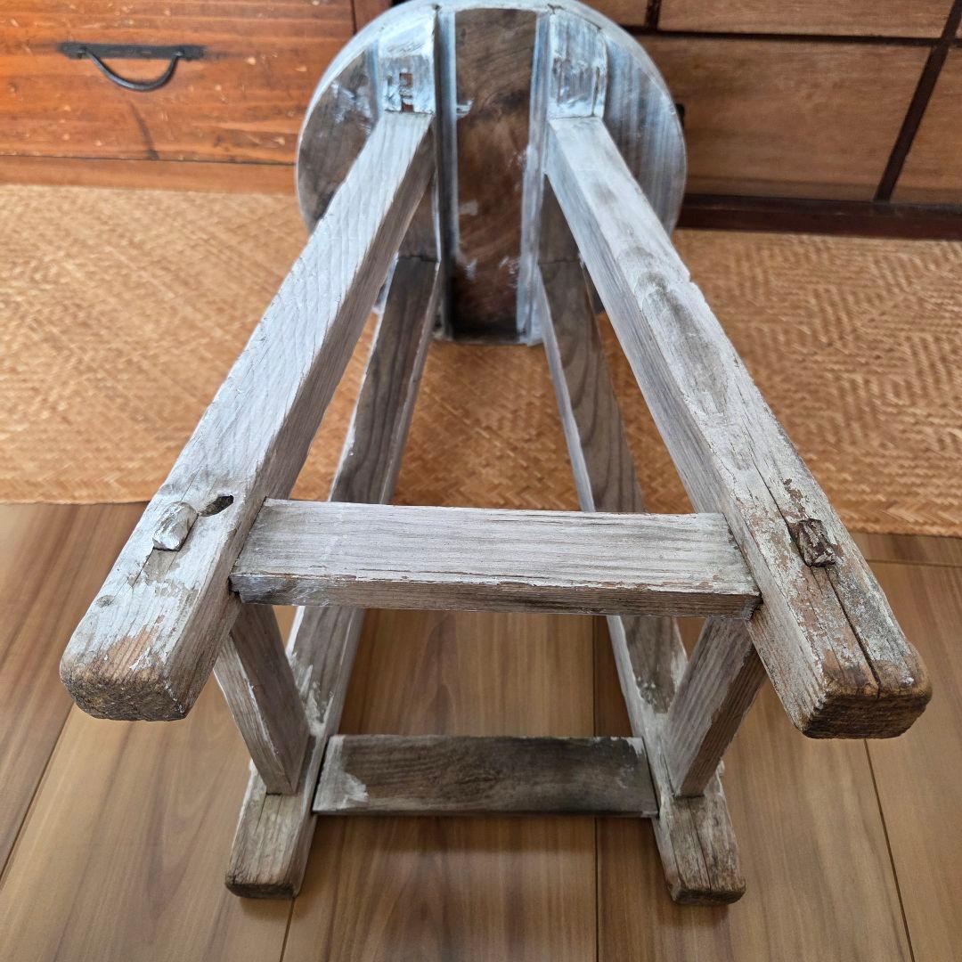 スツール 古い木製の椅子 古家具 レトロ アンティーク 木製 丸椅子 古椅子