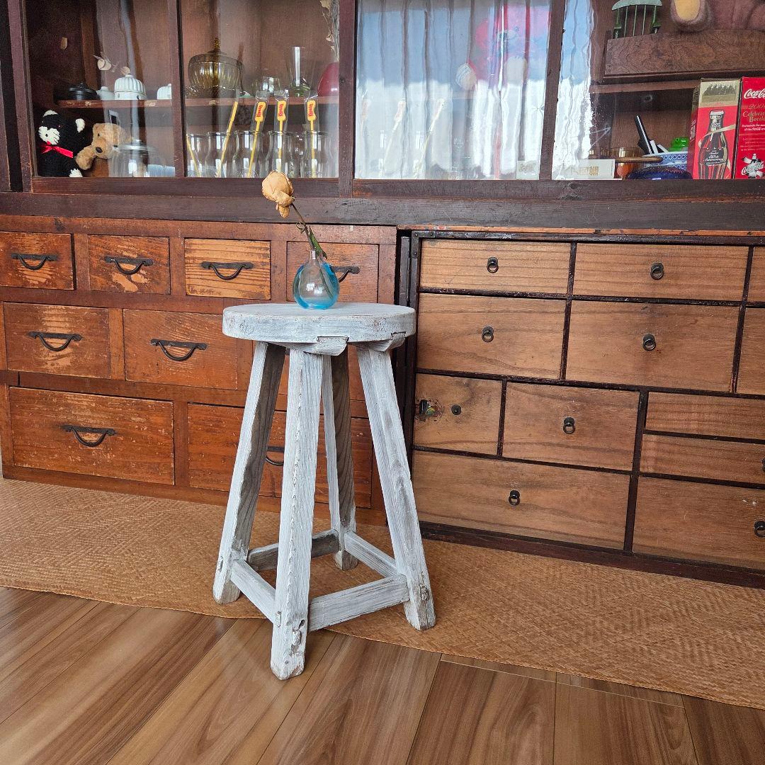 スツール 古い木製の椅子 古家具 レトロ アンティーク 木製 丸椅子 古椅子