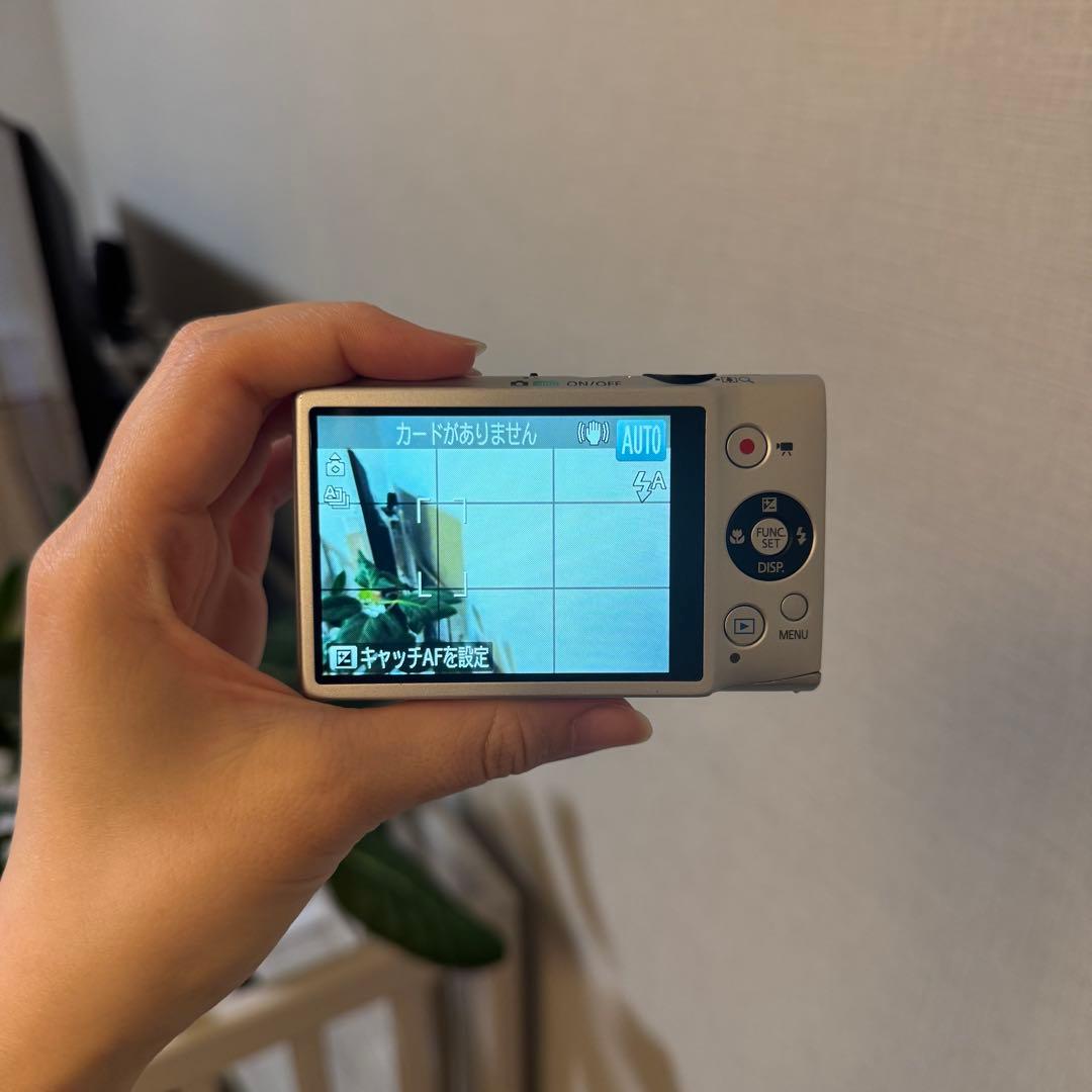 Canon IXY 220F コンパクトデジタルカメラ シルバー