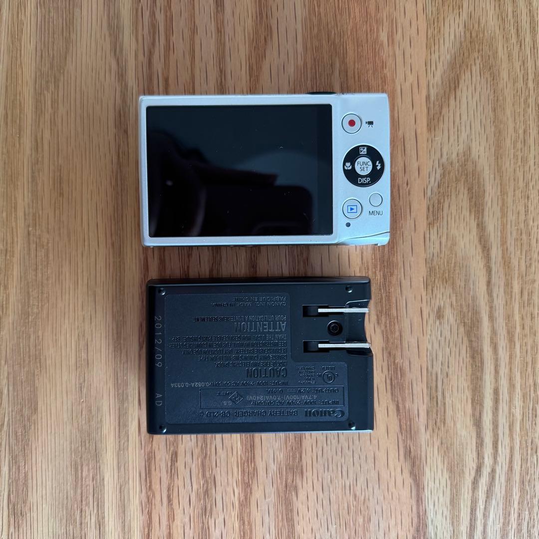 Canon IXY 220F コンパクトデジタルカメラ シルバー