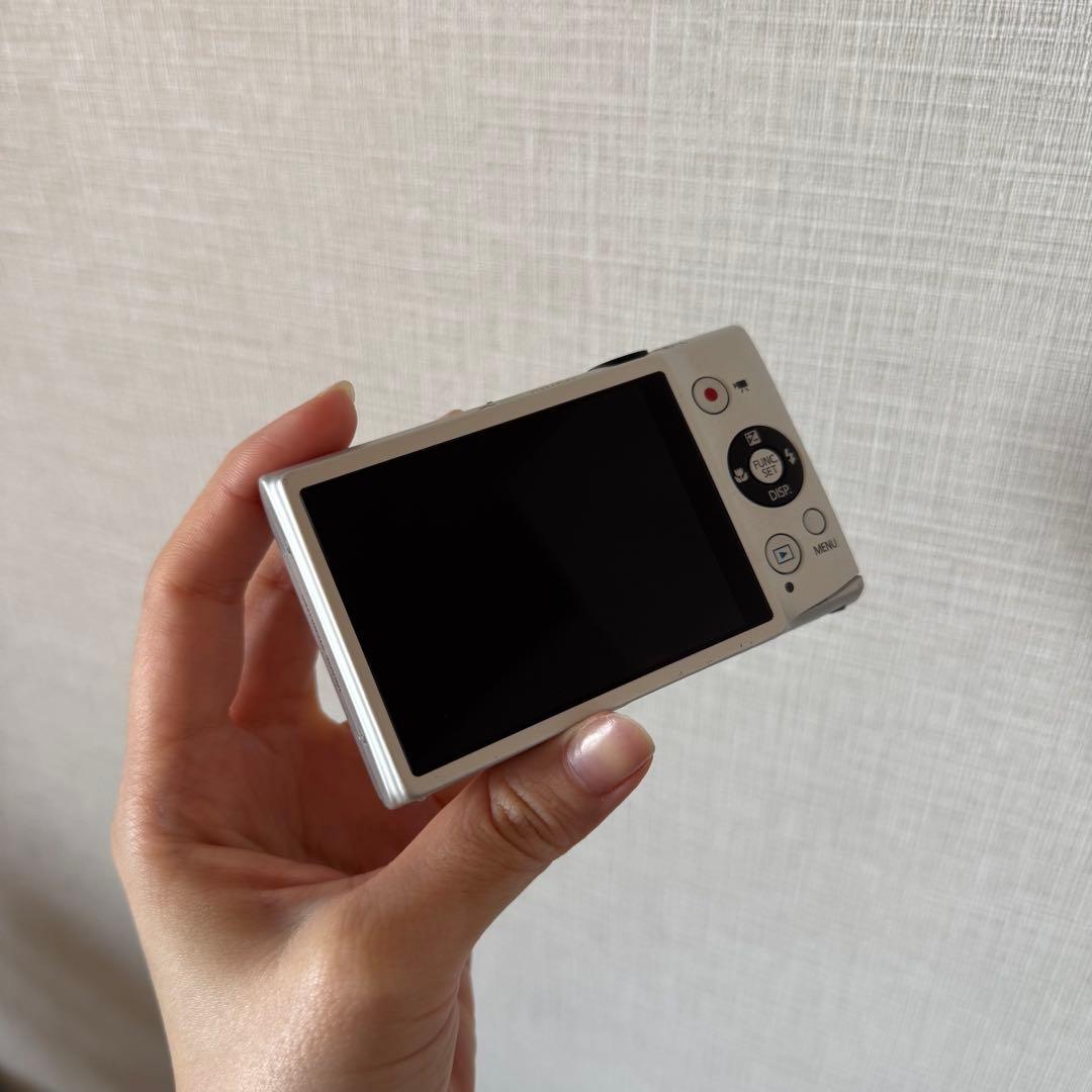 Canon IXY 220F コンパクトデジタルカメラ シルバー