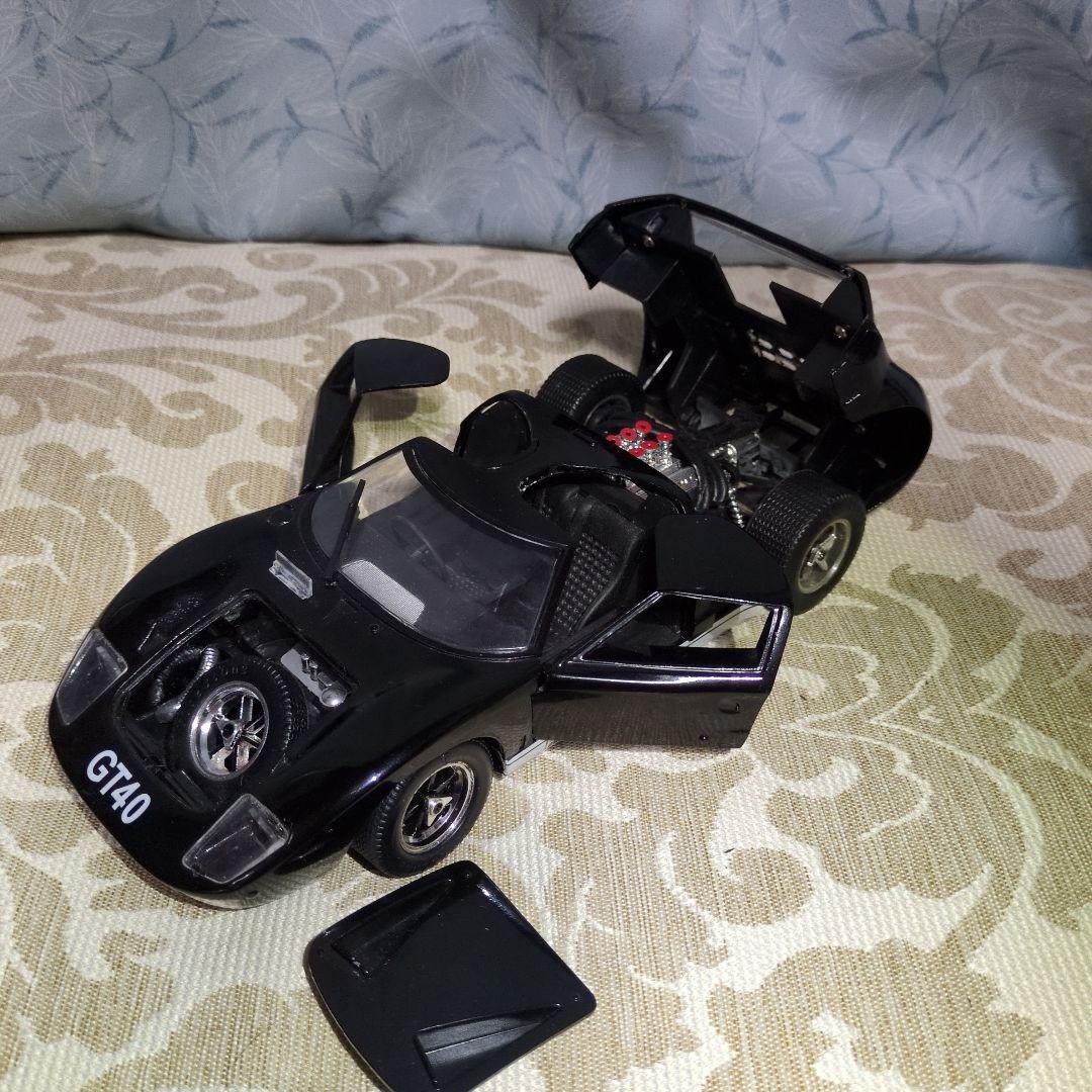 UNIVERSAL　HOBBIES FORD　GT40 中古品