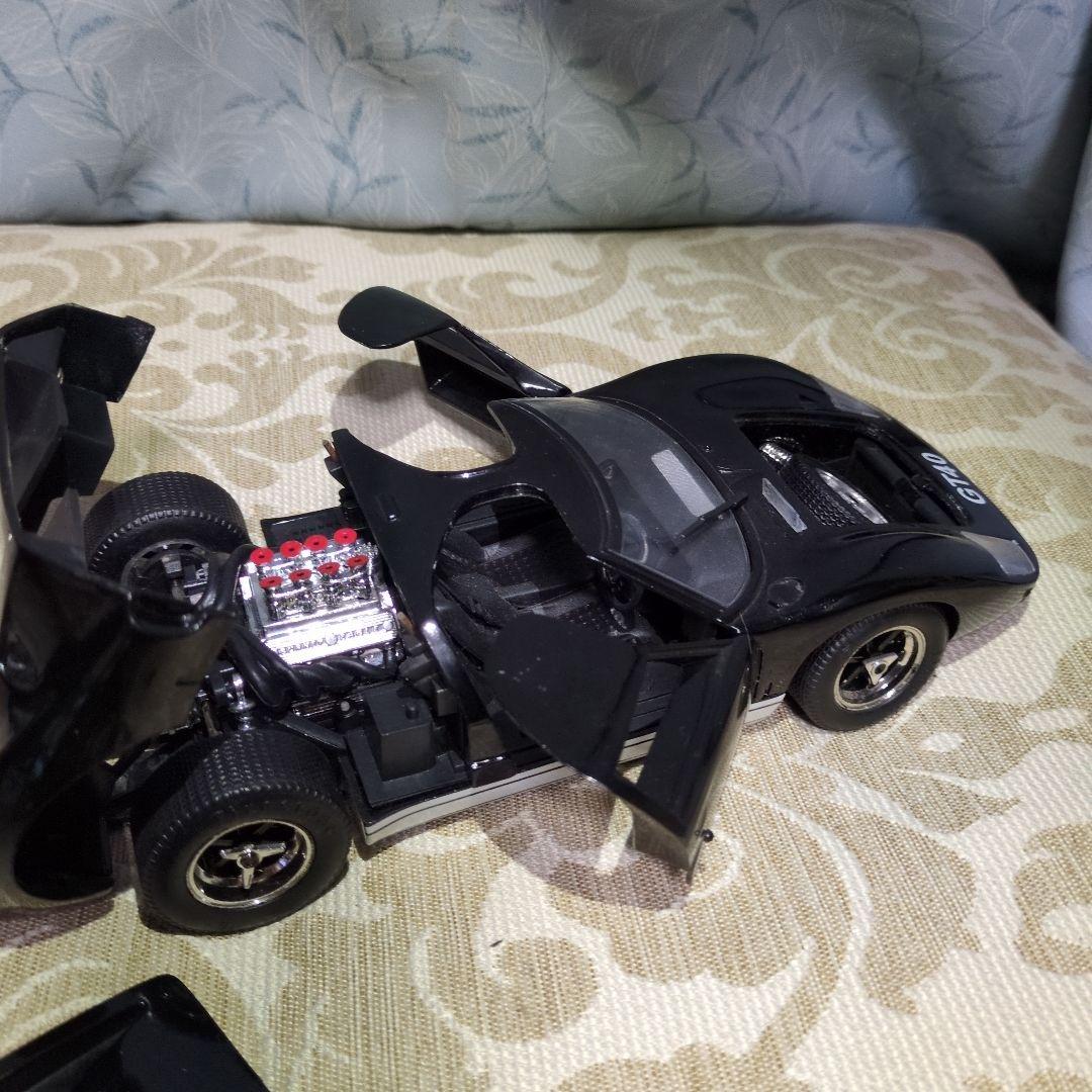 UNIVERSAL　HOBBIES FORD　GT40 中古品