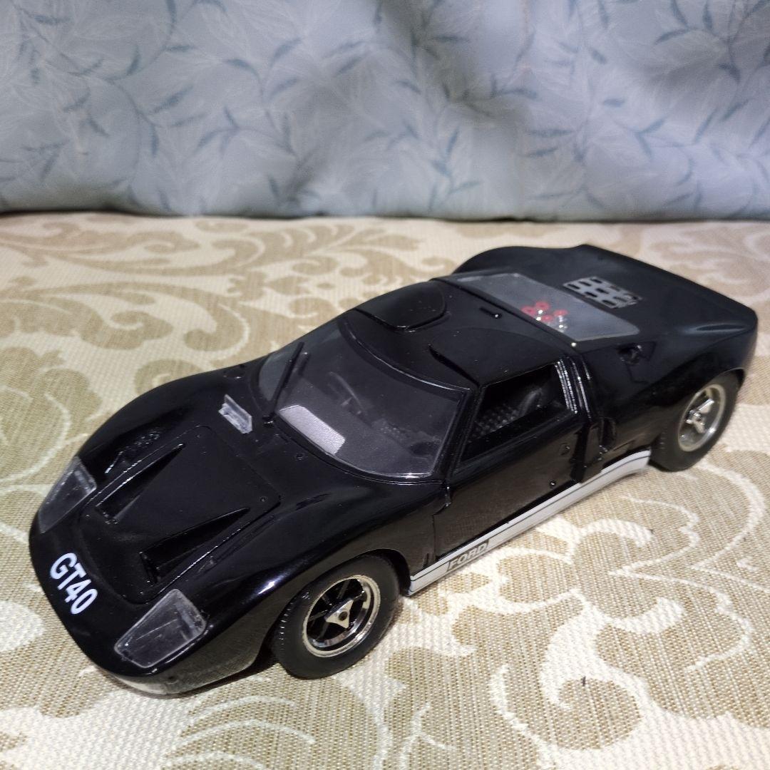 UNIVERSAL　HOBBIES FORD　GT40 中古品