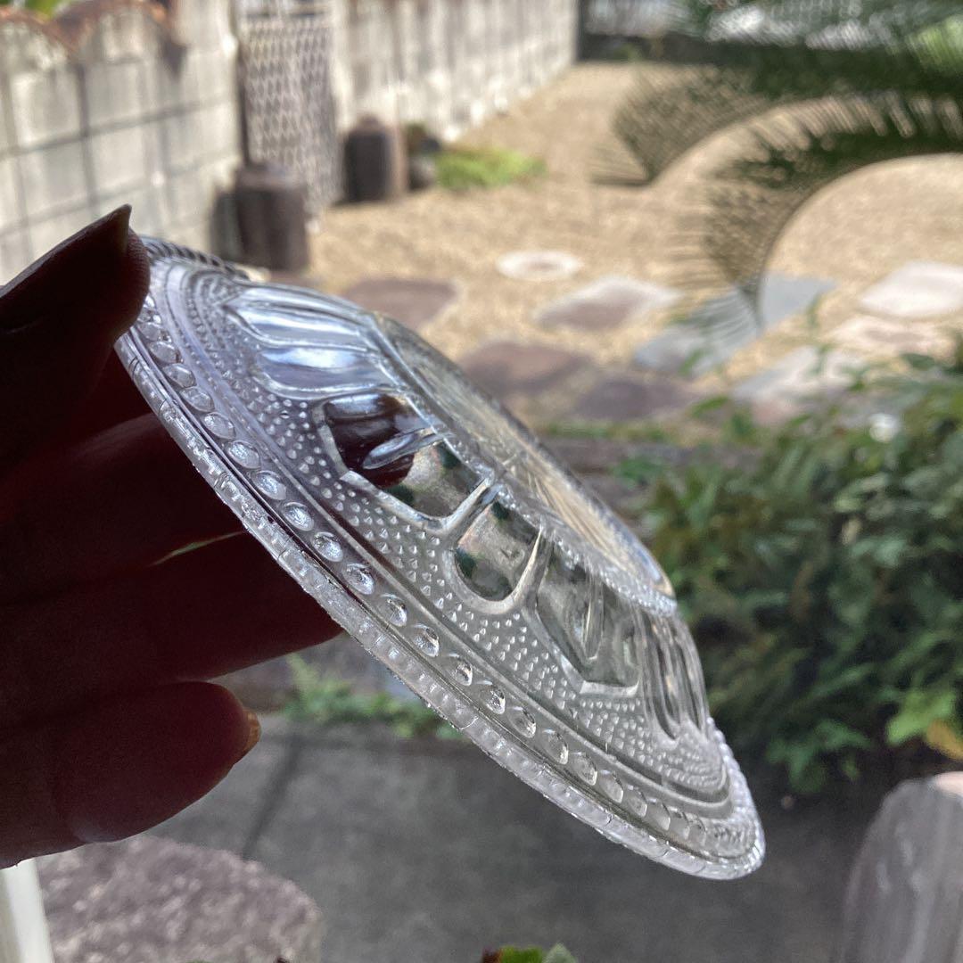 A1017 アンティーク　プレスガラス　デイジー紋様　2枚